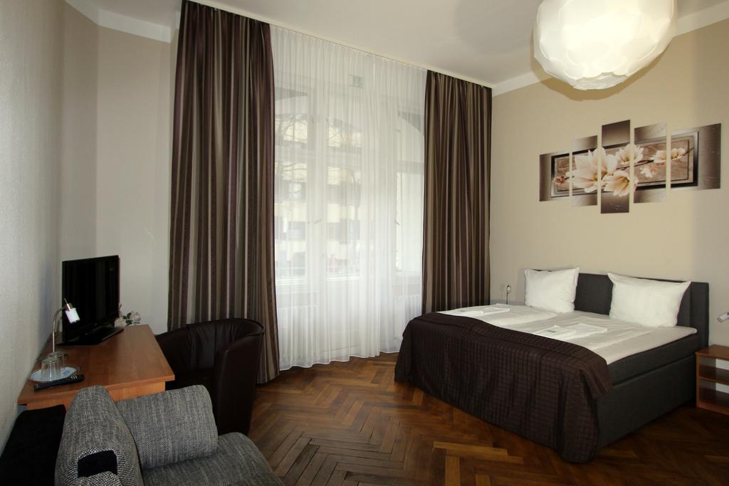 City Hotel Gotland เบอร์ลิน ภายนอก รูปภาพ