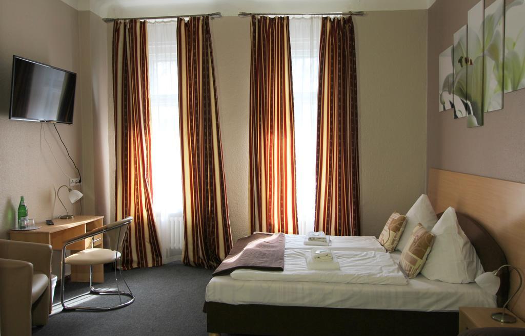 City Hotel Gotland เบอร์ลิน ภายนอก รูปภาพ