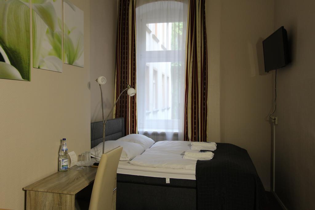 City Hotel Gotland เบอร์ลิน ภายนอก รูปภาพ