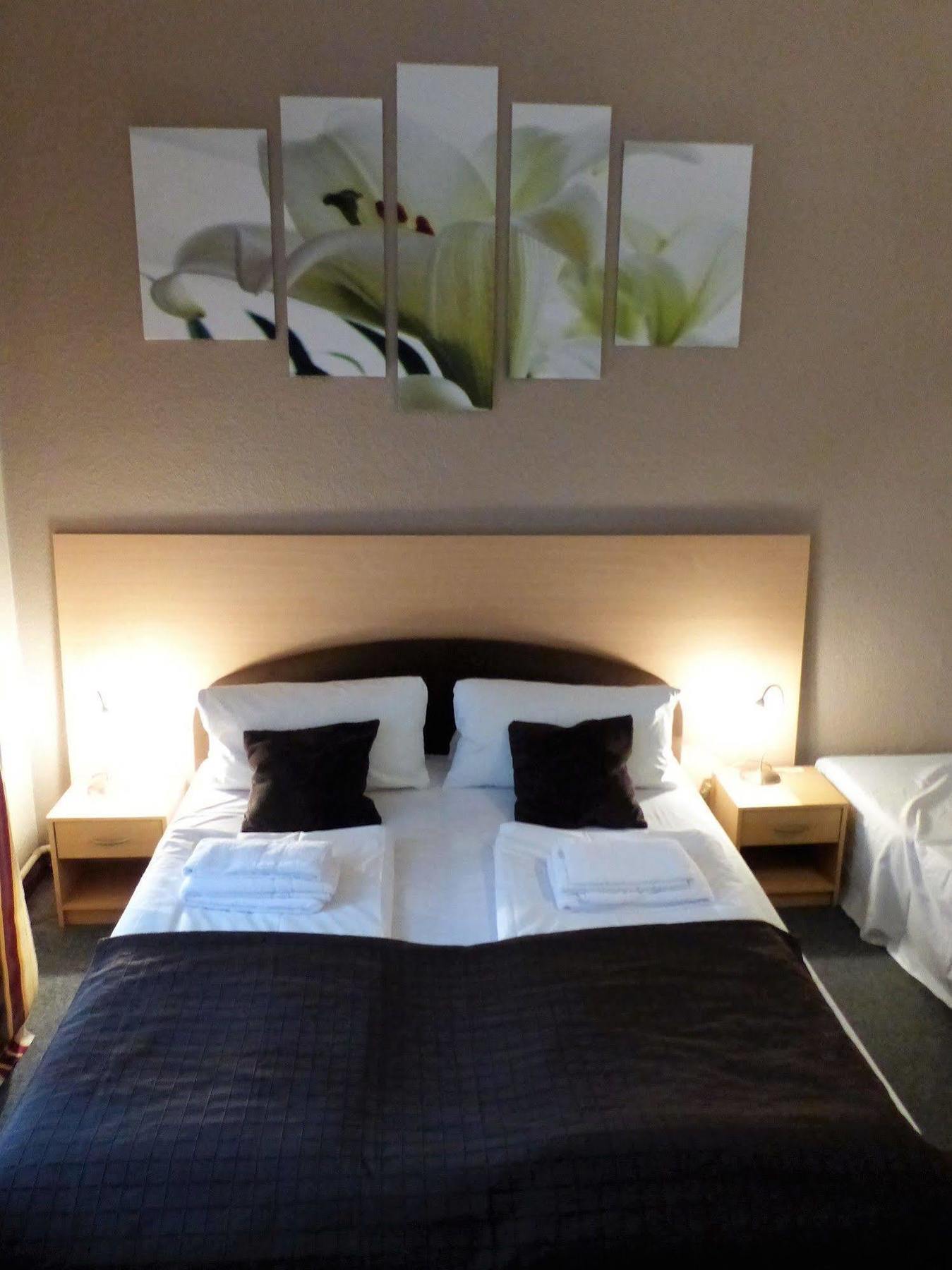 City Hotel Gotland เบอร์ลิน ภายนอก รูปภาพ